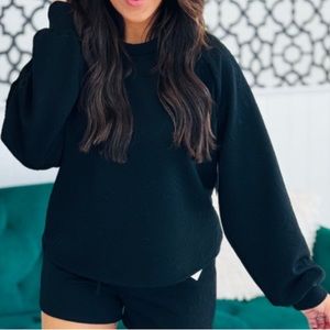 NEW - GeeGee Black Quilted Top - Womans size 1XL